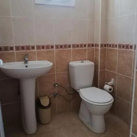 Triplex 5-1 Βίλα *