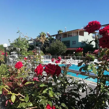 Triplex 5-1 Villa Kusadası