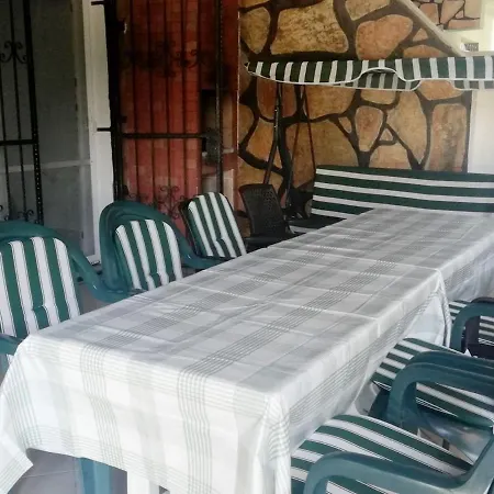 Willa Triplex 5-1 *