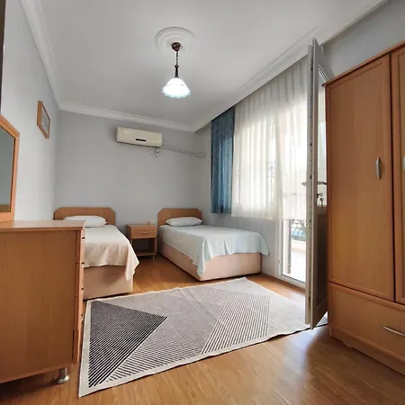 Triplex 5-1 Willa Kusadası